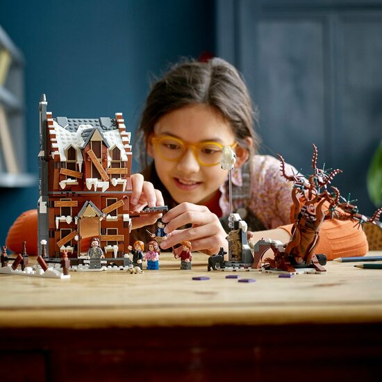 Playset Lego Harry Potter The Shrieking Shack and Whomping Willow 5