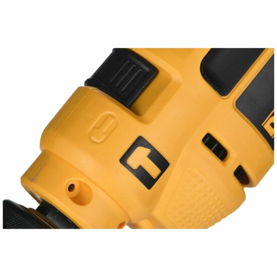 Boorhamer Dewalt DWD024 650 W 7