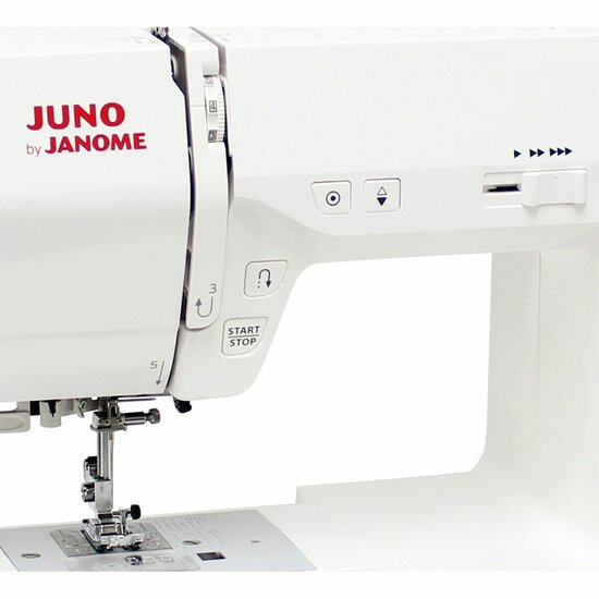 Naaimachine Janome J30 4